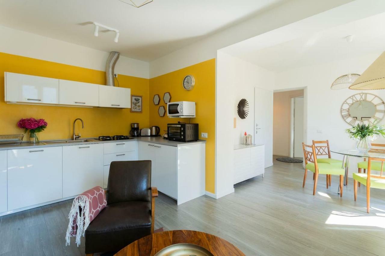 Romantic Pier By Rent All Como Carate Urio المظهر الخارجي الصورة