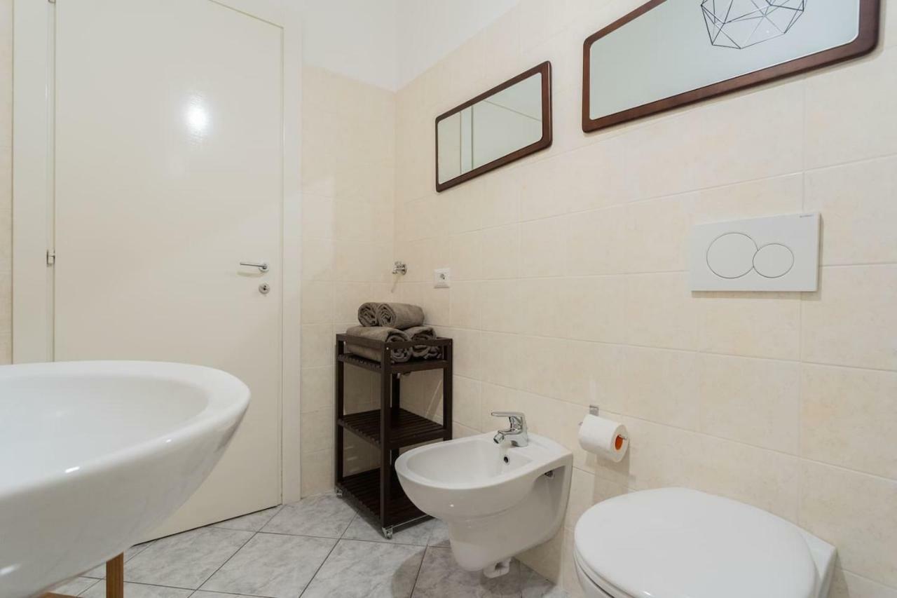 Romantic Pier By Rent All Como Carate Urio المظهر الخارجي الصورة